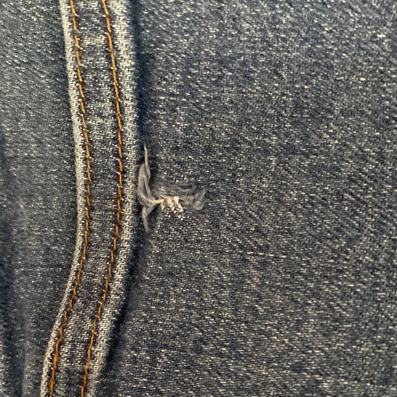 Madewell 10" High-Rise Skinny Jeans in Wendover Wash: TENCEL™ Denim - Picture 9 of 14